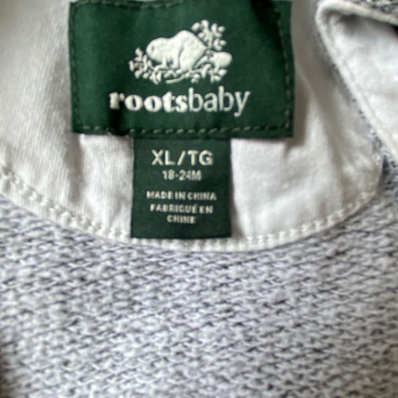 Boys Sz-18-24 months- 5 piece Bundle- Old Navy, Carters, Roots, Joe , Sprockets - Picture 9 of 16